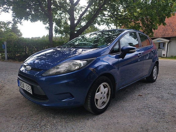 Ford Fiesta 3 of 11