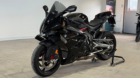 BMW S1000RR Akrapovic ny skick 0kr insats 8 of 13