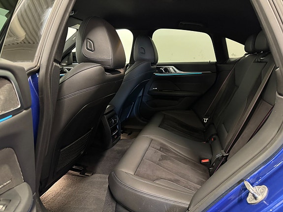 BMW i4 11 of 24