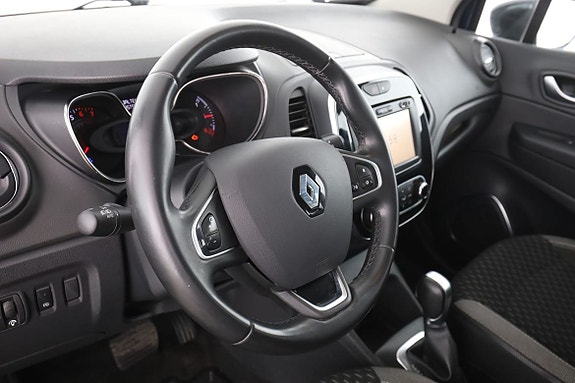 Renault Captur 12 of 30