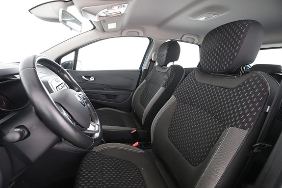 Renault Captur 11 of 30