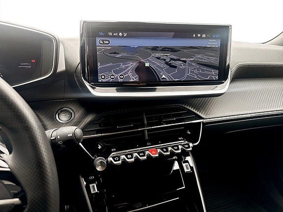 Peugeot 2008 9 of 14
