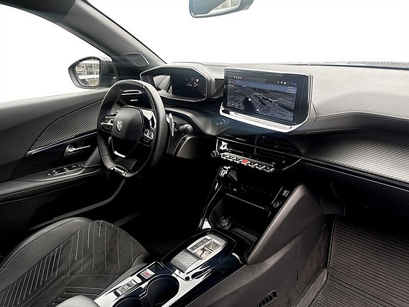Peugeot 2008 11 of 14