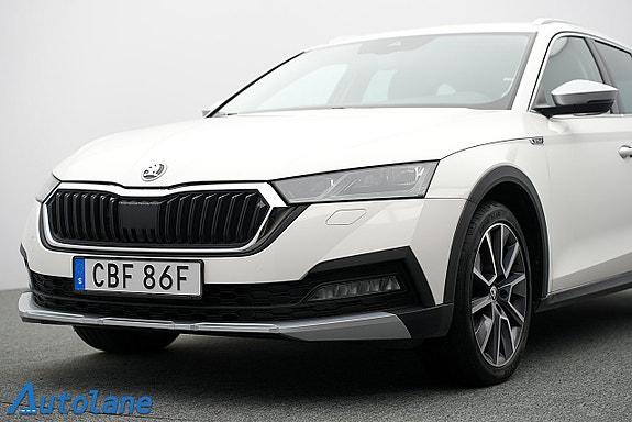 Skoda Octavia Scout 13 of 30