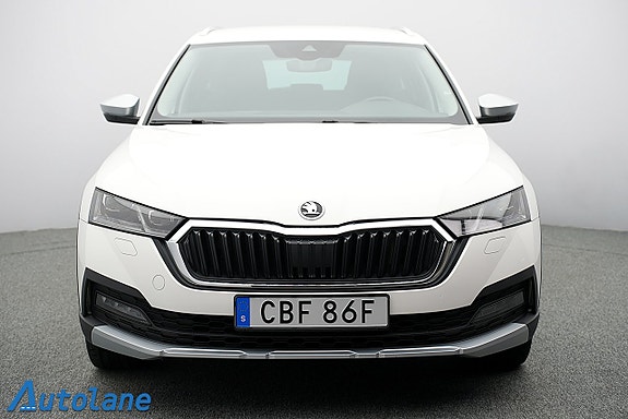 Skoda Octavia Scout 14 of 30