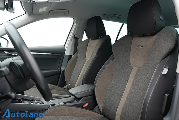 Skoda Octavia Scout 21 of 30