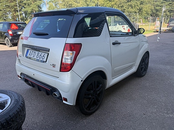Ligier JS50 0.5 DCI CVT 4 of 17