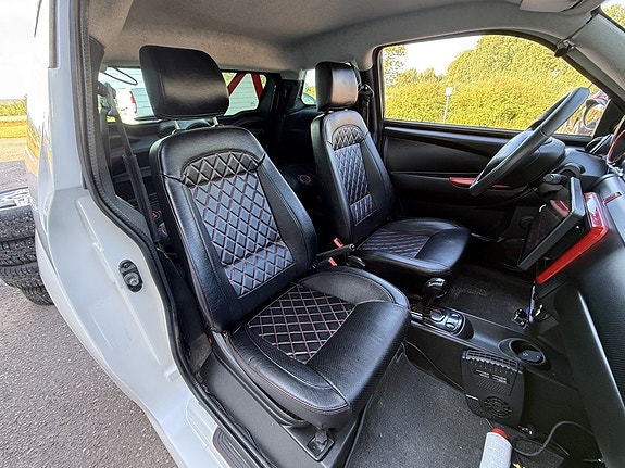 Ligier JS50 0.5 DCI CVT 13 of 17