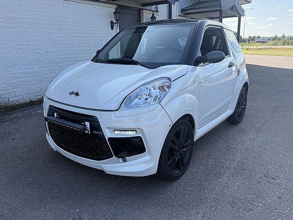 Ligier JS50 0.5 DCI CVT