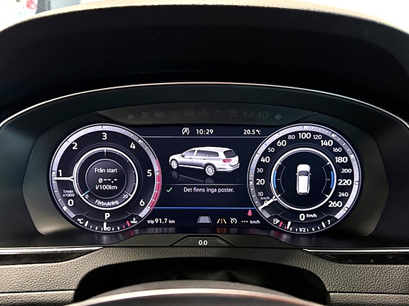 Volkswagen Passat Alltrack 17 of 17
