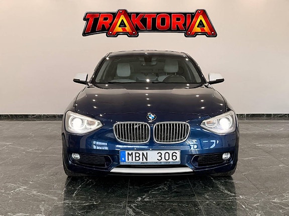 BMW 118d 3 of 12