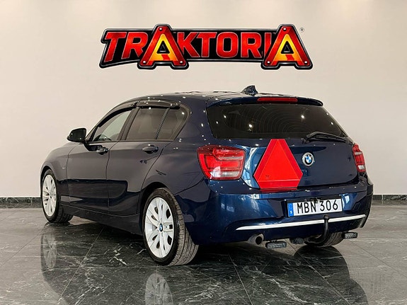 BMW 118d 5 of 12