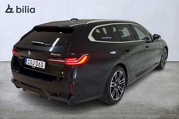 BMW 530e 17 of 19