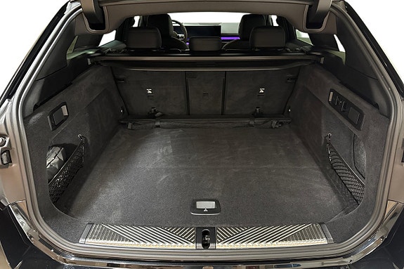 BMW 530e 12 of 19