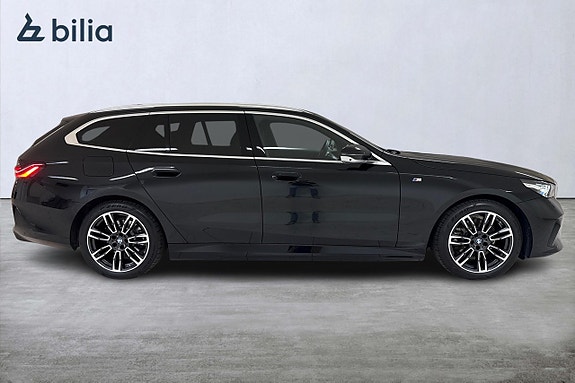 BMW 530e 18 of 19