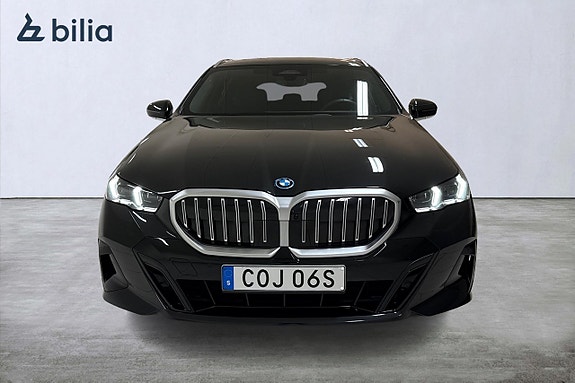 BMW 530e 5 of 19