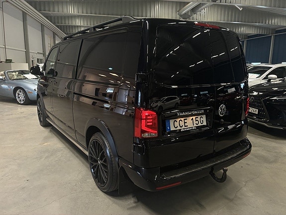 Volkswagen Transporter 6 of 21