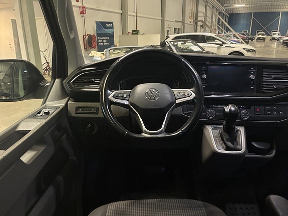 Volkswagen Transporter 13 of 21