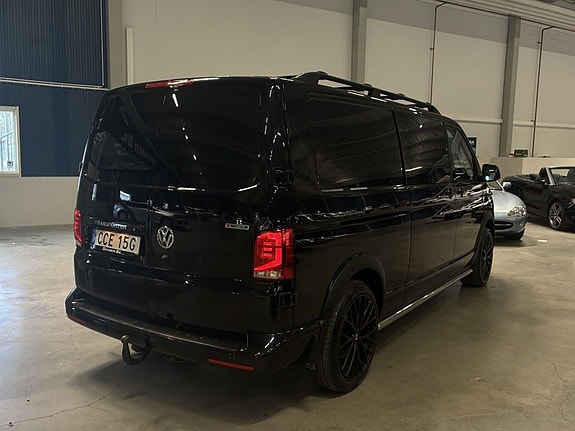 Volkswagen Transporter 4 of 21
