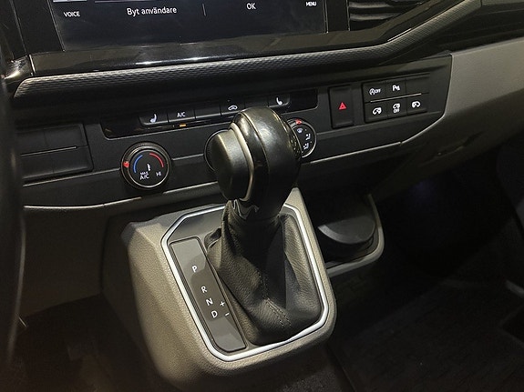 Volkswagen Transporter 14 of 21