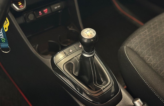 Kia Picanto 18 of 28