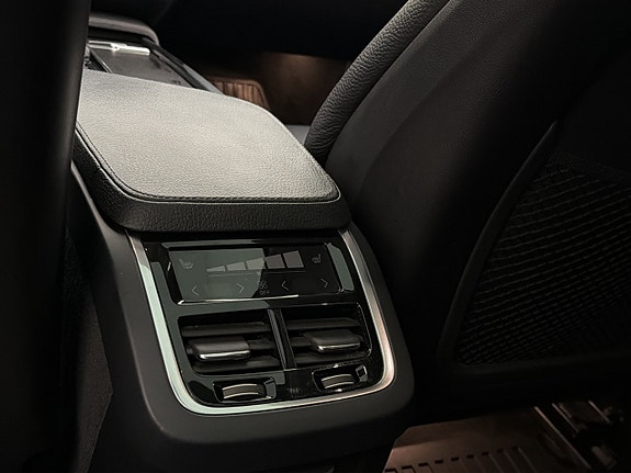 Volvo V90 Cross Country 16 of 30