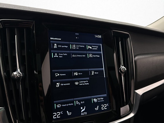 Volvo V90 Cross Country 27 of 30
