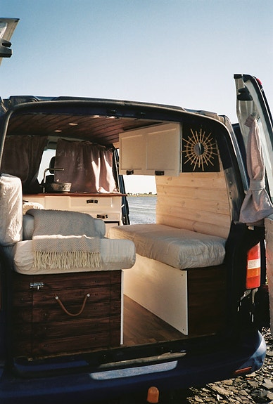 Volkswagen Transporter 10 of 11
