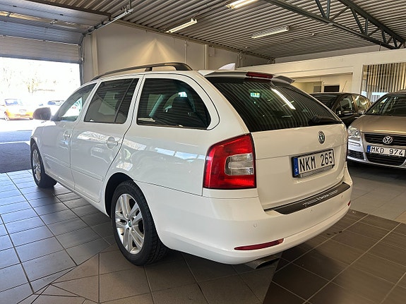 Skoda Octavia 4 of 14