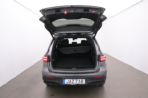Mercedes-Benz EQB250+ 22 of 27