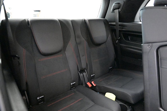 Mercedes-Benz EQB250+ 21 of 27