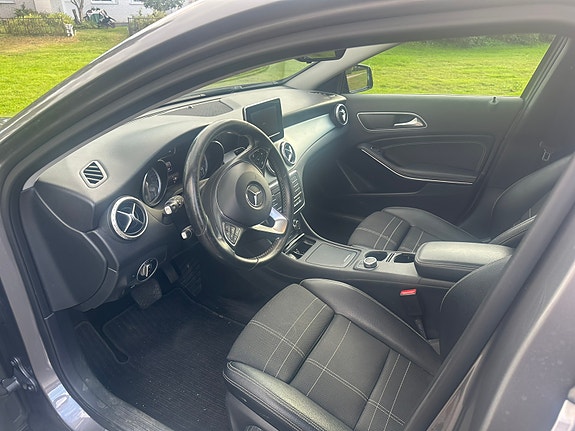 Mercedes-Benz GLA200 d 6 of 10