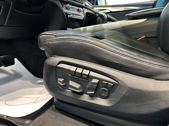 BMW X5 15 of 16