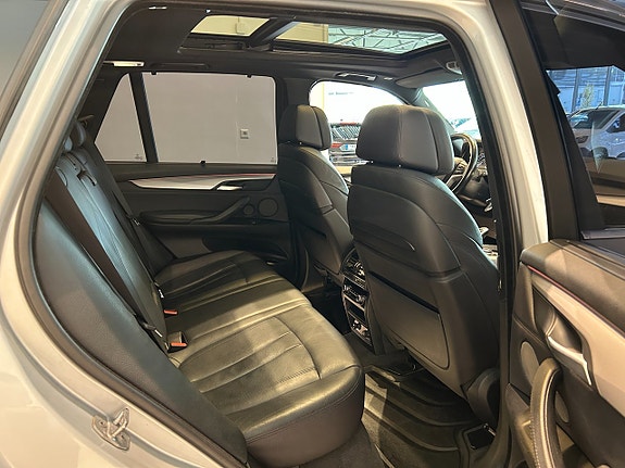 BMW X5 9 of 16