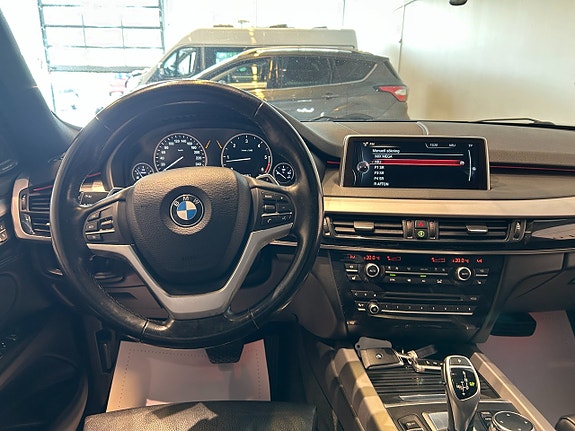 BMW X5 6 of 16