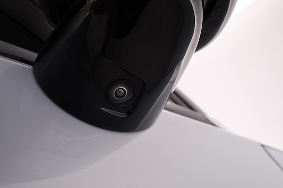 Polestar 2 13 of 21