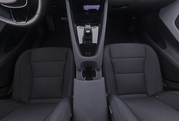 Polestar 2 9 of 21