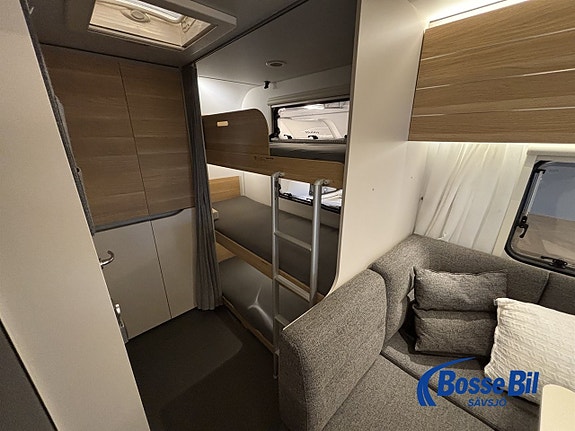 Adria Adora 573 PT * Barnkammare * Alde * 10 of 13