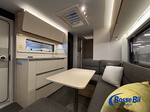 Adria Adora 573 PT * Barnkammare * Alde * 8 of 13