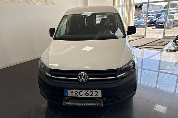 Volkswagen Caddy Maxi 2 of 10