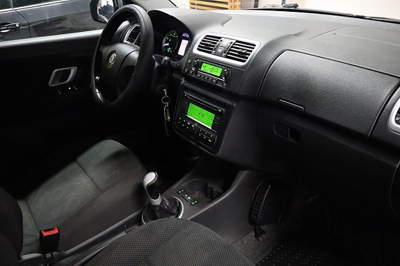 Skoda Fabia 10 of 24