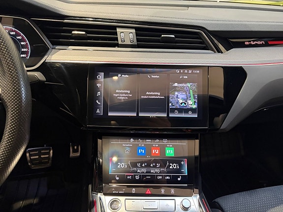 Audi Q8 11 of 17