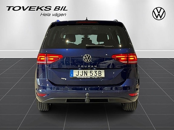 Volkswagen Touran 4 of 27