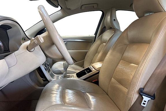 Volvo S80 13 of 27