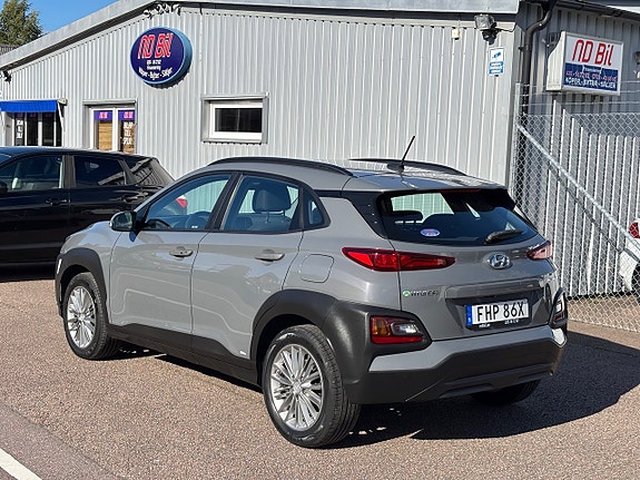 Hyundai Kona 6 of 16
