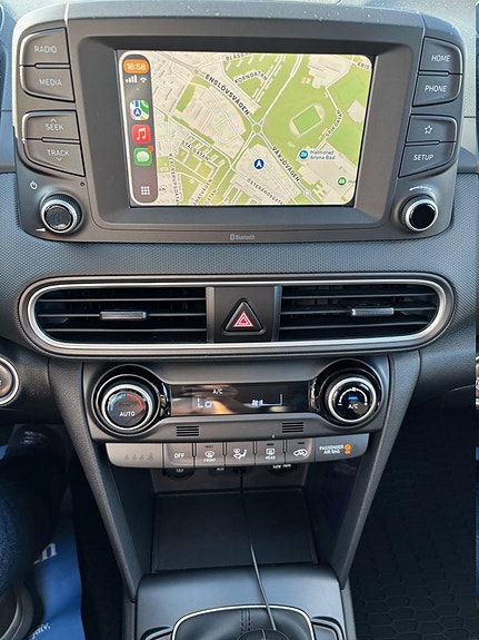 Hyundai Kona 8 of 16