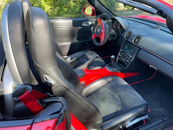 Porsche Boxster 7 of 8