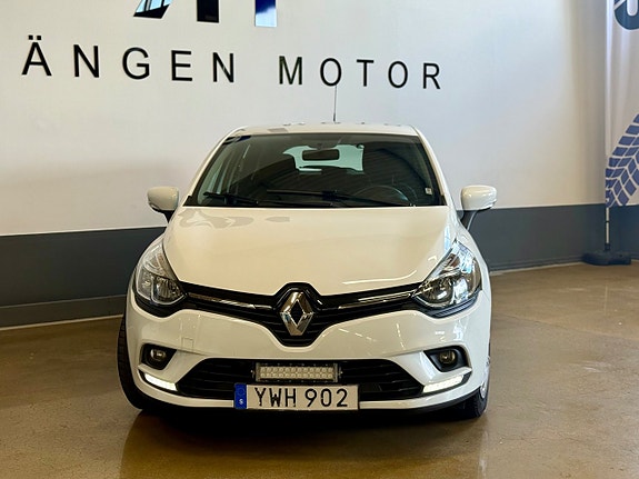 Renault Clio 2 of 18