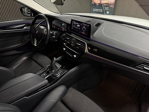 BMW 520d 10 of 17