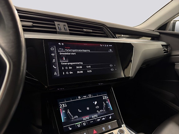 Audi e-tron 19 of 20